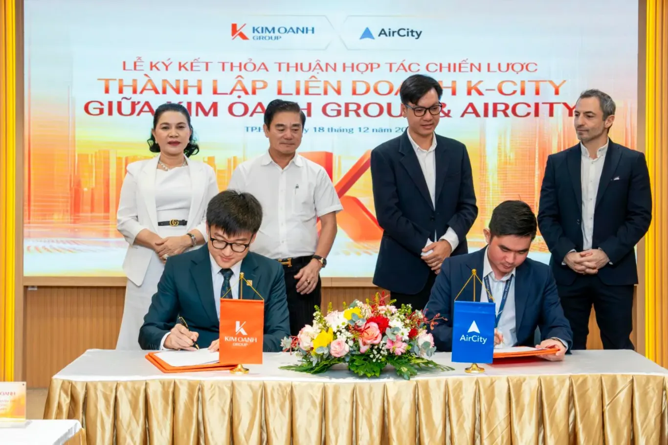 Kim-Oanh-Group-ki-ket-hop-tac-AirCity