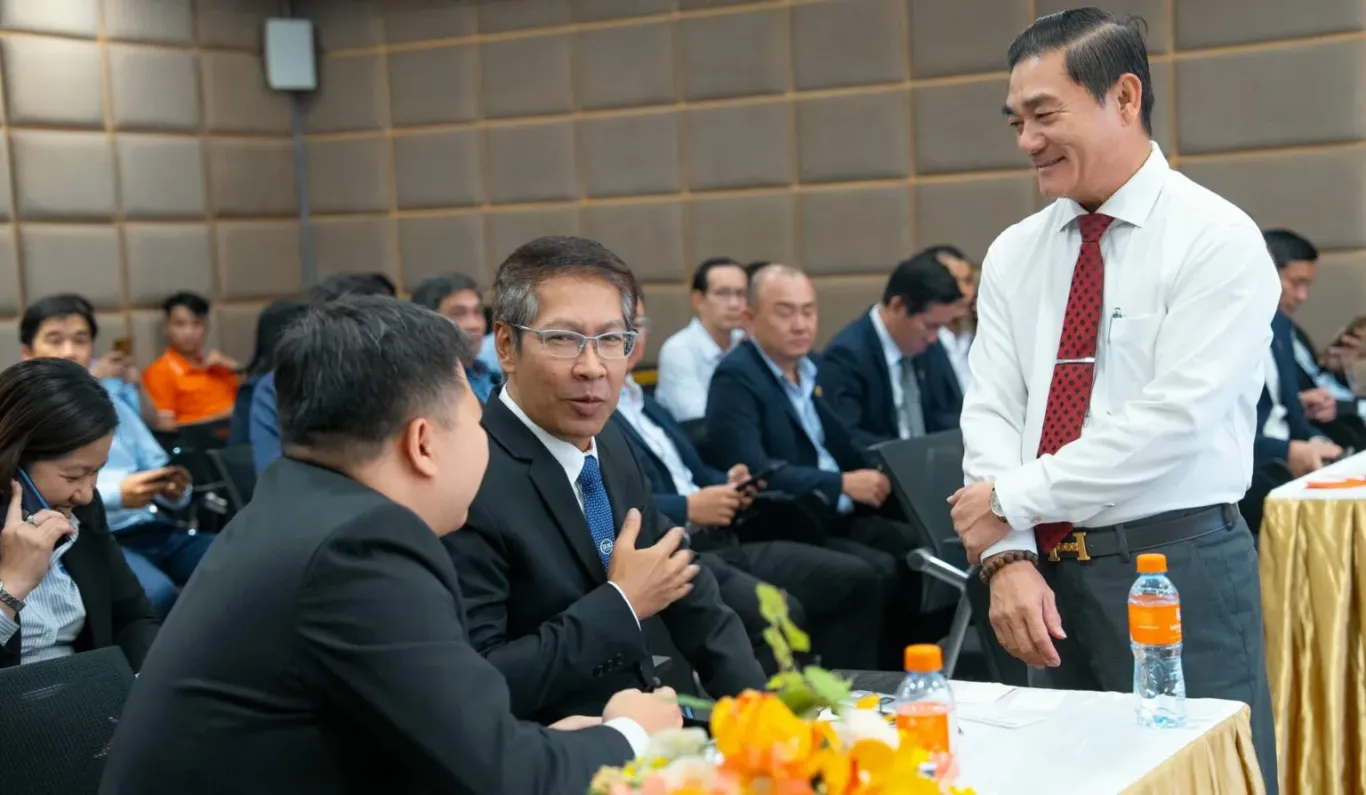 Kim Oanh hợp tác cùng nhựa Bình Minh